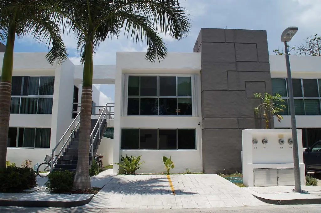 Hébergement de vacances Hôtel Anemona Playacar à Playa del Carmen